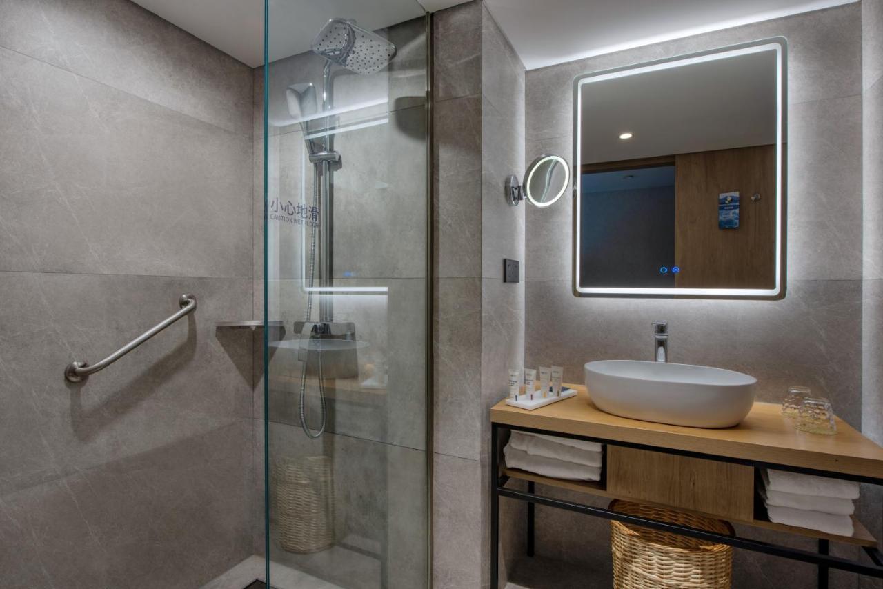 Park Inn By Radisson Shanghai Huanqiugang Экстерьер фото